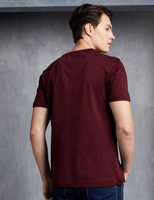 Men's Super Soft Round Neck Solid T-Shirt: Regular Fit