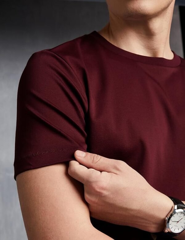 Men's Super Soft Round Neck Solid T-Shirt: Regular Fit
